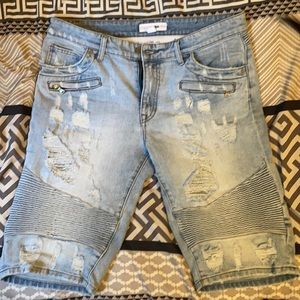 Fashionnova Men’s denim shorts